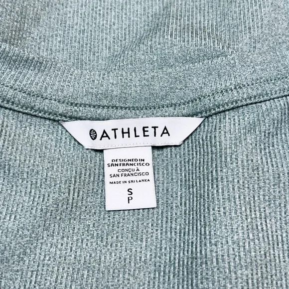 Athleta Uptempo Ribbed Long Sleeve Henley Top Green Size Small - Picture 3 of 7